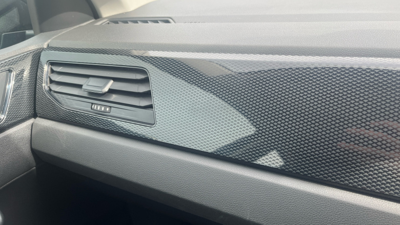 Volkswagen Polo 1.0 Life 5dr Petrol Hatchback